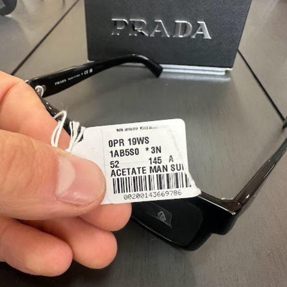 Prada Symbole sunglasses - Picture 4 of 4